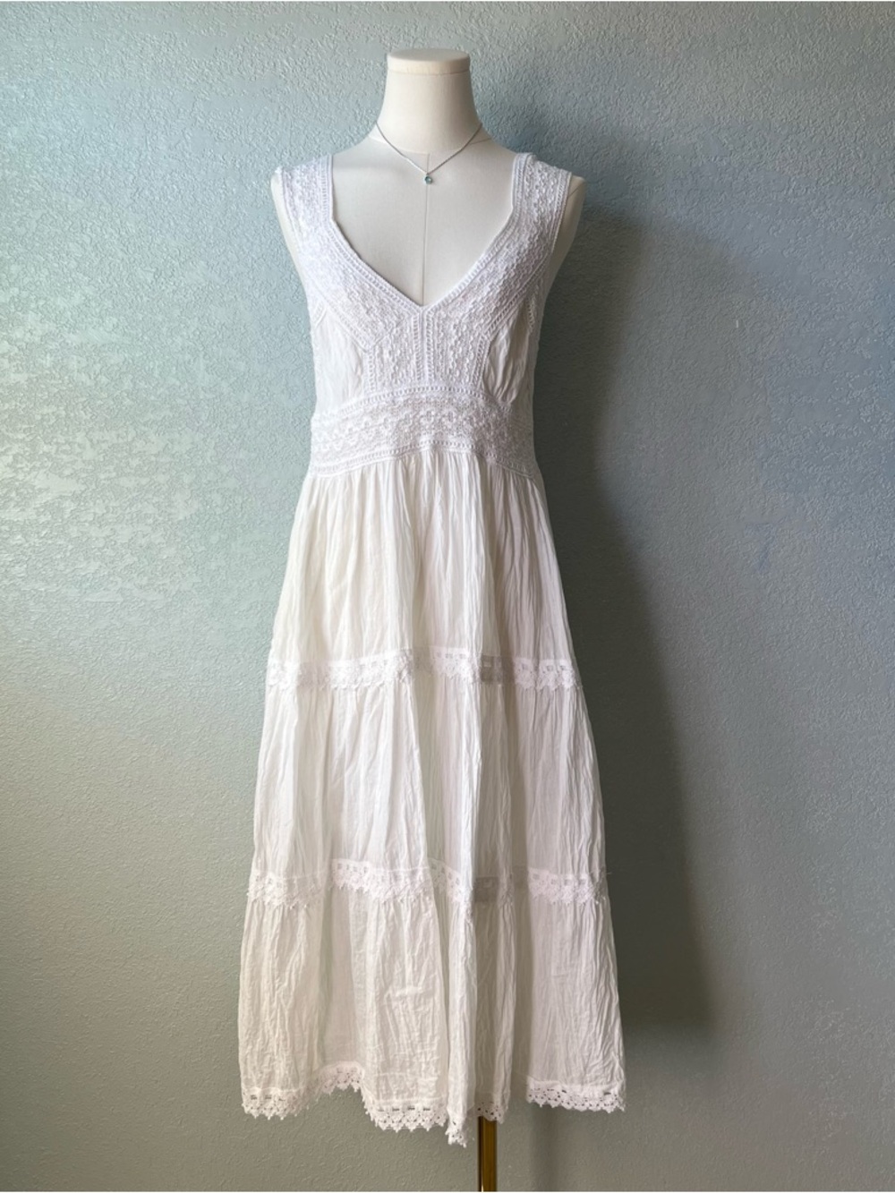 White Cotton Lace Midi Dress Boho Cottagecore Tiered V Neck Summer Size M
